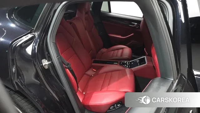 Porsche Panamera (971) 2019 Черный из Кореи, фото 2