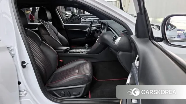 Genesis G70 2018 Белый из Кореи, фото 2