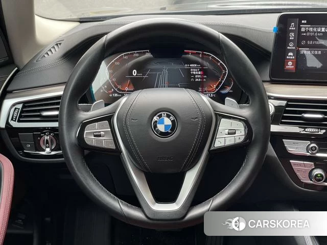 BMW 5 series 2022 Черный из Китая, фото 2