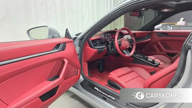 Porsche 911(992) 2025 Серебряный из Кореи, фото 2