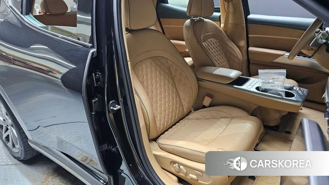 Genesis GV60 2024 Черный из Кореи, фото 2