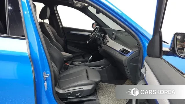 BMW X1 (F48) 2020 Синий из Кореи, фото 2