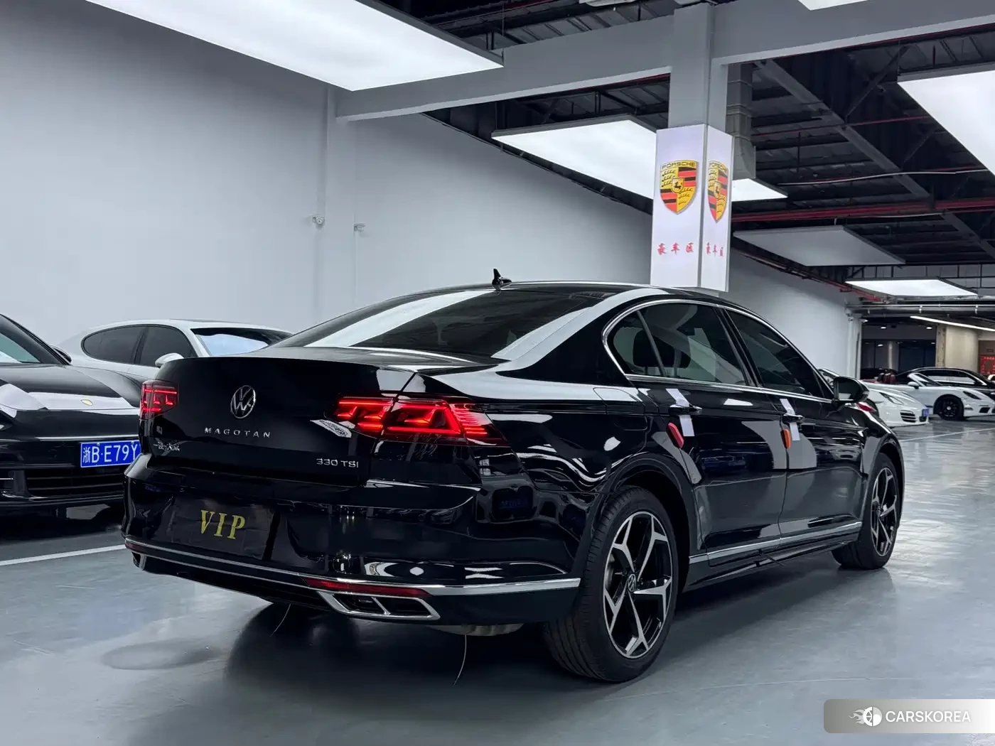 Volkswagen Magotan 2023 Черный из Китая, фото 2