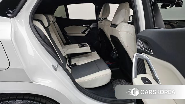 BMW X2 (U10) 2025 Белый из Кореи, фото 2