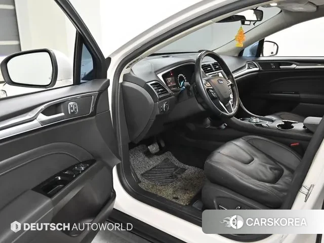 Ford Mondeo 4th Generation 2019 Белый из Кореи, фото 2