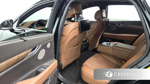 Genesis G80 (RG3) 2023 Черный из Кореи, фото 2