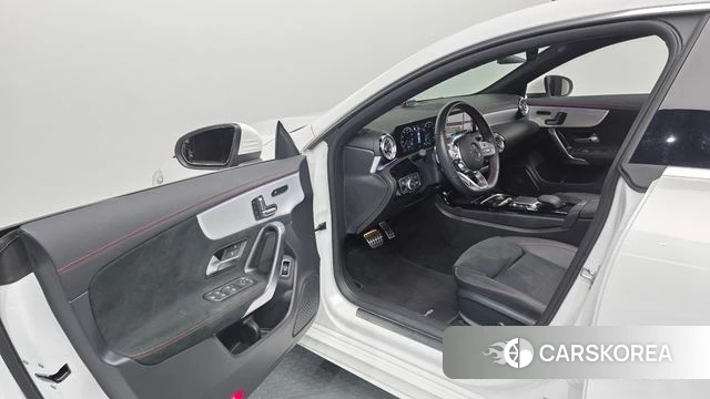 Mercedes-Benz CLA-Class C118 2023 Белый из Кореи, фото 2