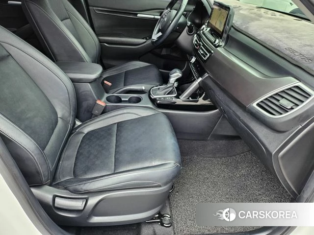 Kia Seltos 2019 Белый из Кореи, фото 2
