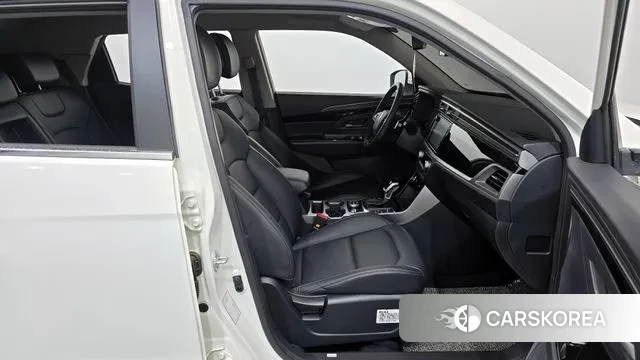 Ssangyong Beautiful Korando 2024 Белый из Кореи, фото 2