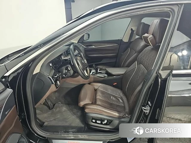 BMW 6 Series GT (G32) 2018 Черный из Кореи, фото 2