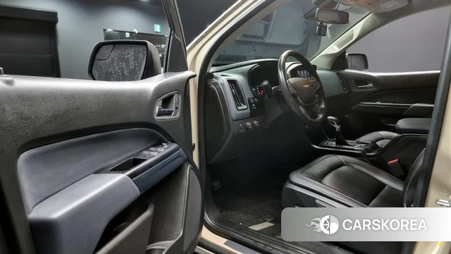 Chevrolet (GM Daewoo) Real New Colorado 2022 Жемчужный цвет из Кореи, фото 2