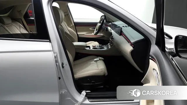 Genesis GV70 2025 Белый из Кореи, фото 2