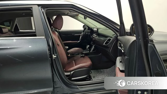 Kia Seltos 2022 Серый из Кореи, фото 2