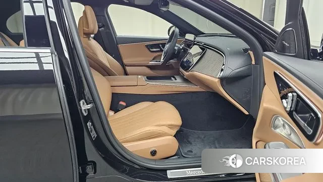 Mercedes-Benz E-Class W214 2024 Черный из Кореи, фото 2