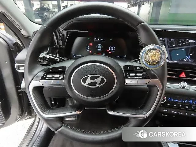 Hyundai The New Avante (CN7) 2023 Серый из Кореи, фото 2