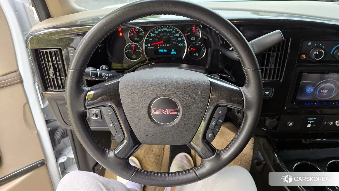 GMC Savana 2020 Белый из Кореи, фото 2