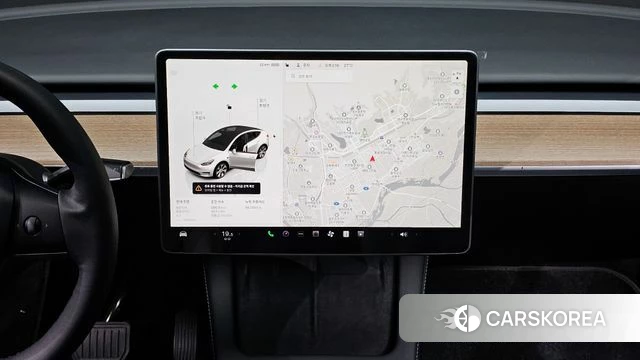 Tesla Model Y 2023 Белый из Кореи, фото 2