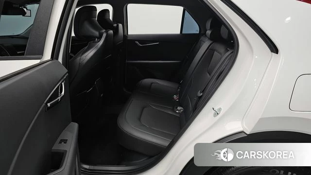 Kia Di Ol Nu Niro 2026 Белый из Кореи, фото 2