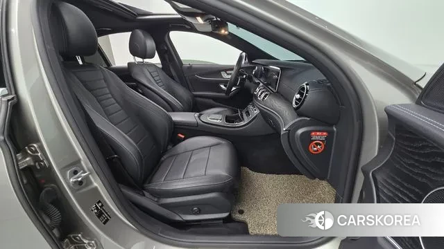 Mercedes-Benz E-Class W213 2020 Серый из Кореи, фото 2