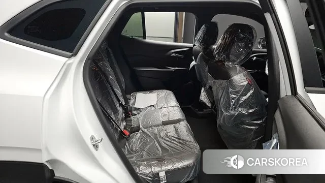 Chevrolet (GM Daewoo) Trax Crossover 2024 Белый из Кореи, фото 2