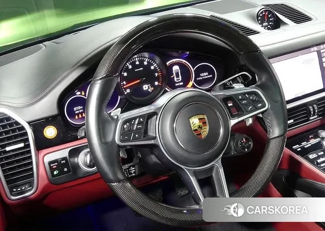 Porsche Cayenne (PO536) 2021 Черный из Кореи, фото 2