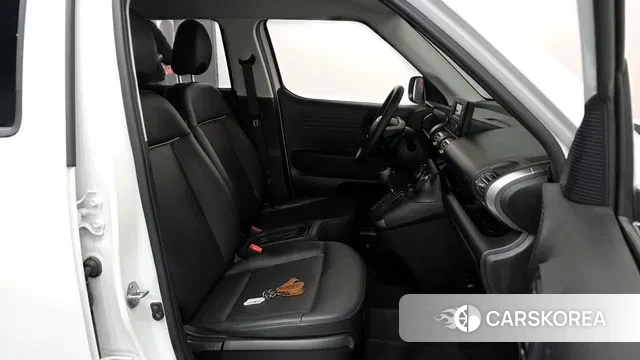 Hyundai Casper 2024 Белый из Кореи, фото 2