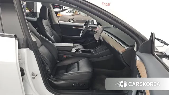 Tesla Model 3 2021 Белый из Кореи, фото 2