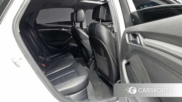 Audi New A3 2018 Белый из Кореи, фото 2