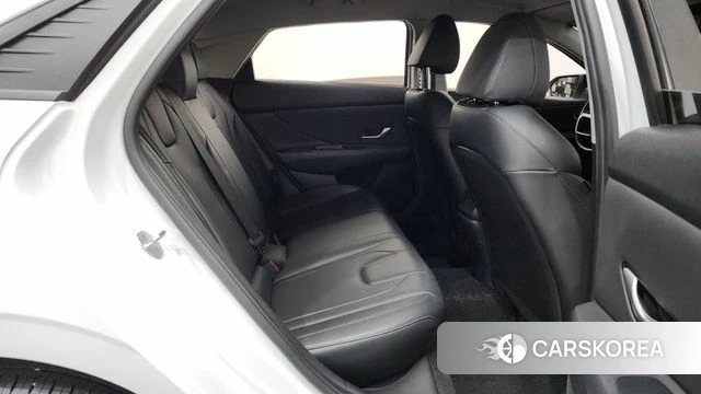 Hyundai Avante (CN7) 2021 Белый из Кореи, фото 2
