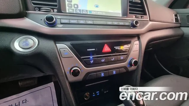 Hyundai Avante AD 2018 Белый из Кореи, фото 2