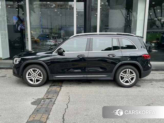 Mercedes-Benz GLB 2021 Черный из Китая, фото 2