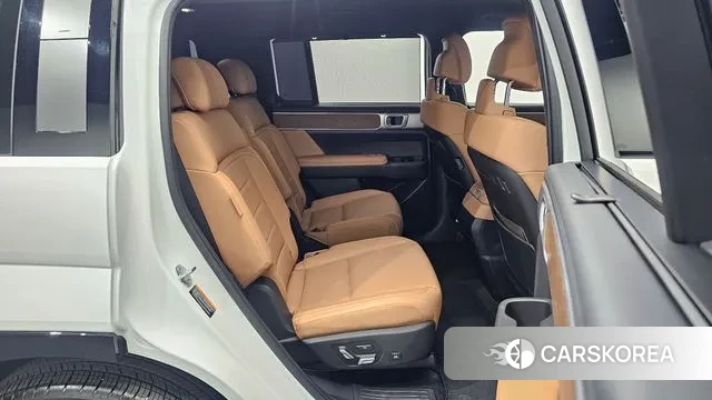 Hyundai Santa Fe (MX5) 2024 Белый из Кореи, фото 2