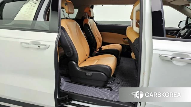 Kia Carnival 4th generation 2023 Белый из Кореи, фото 2
