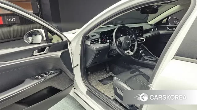 Kia K5 3rd generation 2021 Белый из Кореи, фото 2