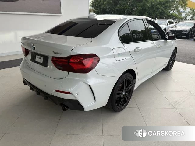 BMW 1 series 2023 Белый из Китая, фото 2
