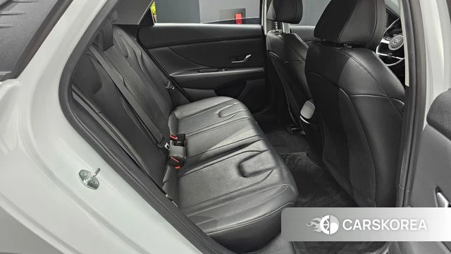 Hyundai Avante (CN7) 2022 Белый из Кореи, фото 2