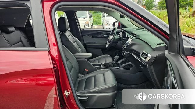 Chevrolet (GM Daewoo) Trailblazer 2021 Красный из Кореи, фото 2