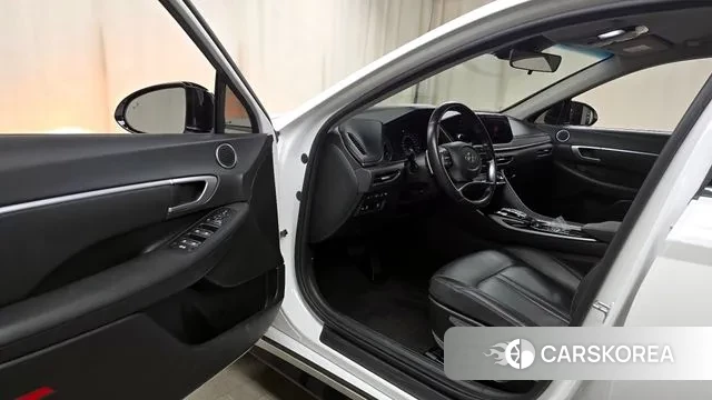 Hyundai Sonata (DN8) 2022 Белый из Кореи, фото 2