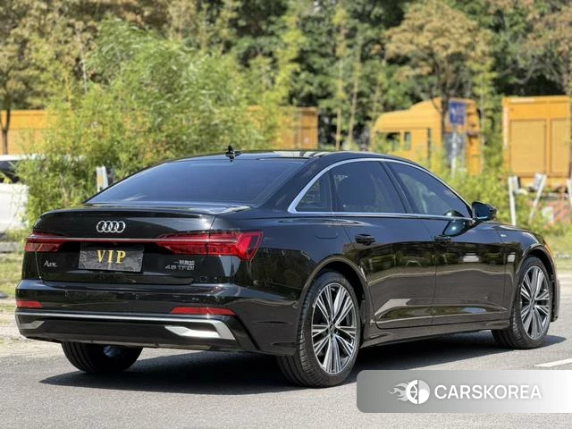 Audi A6L 2023 Черный из Китая, фото 2