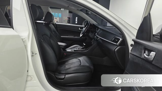 Kia The New K5 2nd generation 2019 Белый из Кореи, фото 2