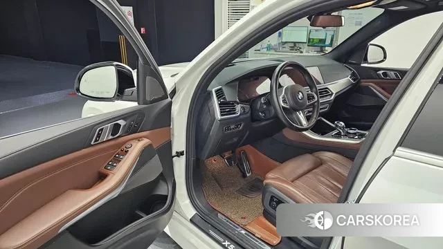 BMW X5 (G05) 2020 Белый из Кореи, фото 2