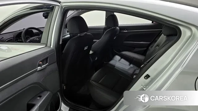 Hyundai Avante AD 2018 Серебряный из Кореи, фото 2