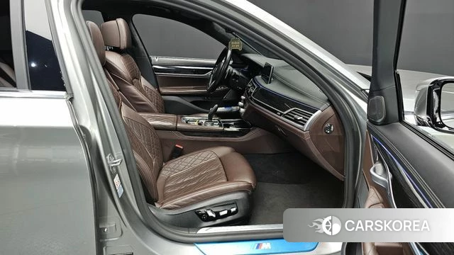 BMW 7 Series (G11) 2021 Серый из Кореи, фото 2