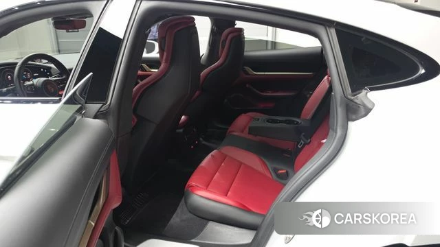 Porsche Taycan 2021 Белый из Кореи, фото 2