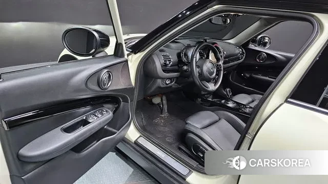 Mini Cooper Clubman 2021 Жемчужный цвет из Кореи, фото 2