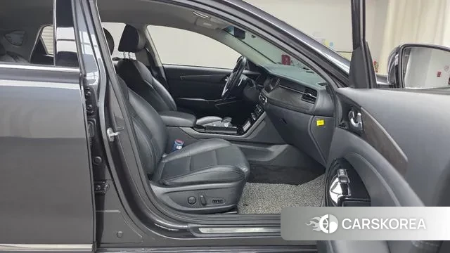 Kia K7 Premier 2019 Серый из Кореи, фото 2