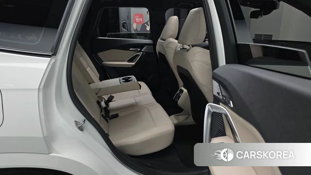 BMW X1 (U11) 2024 Белый из Кореи, фото 2