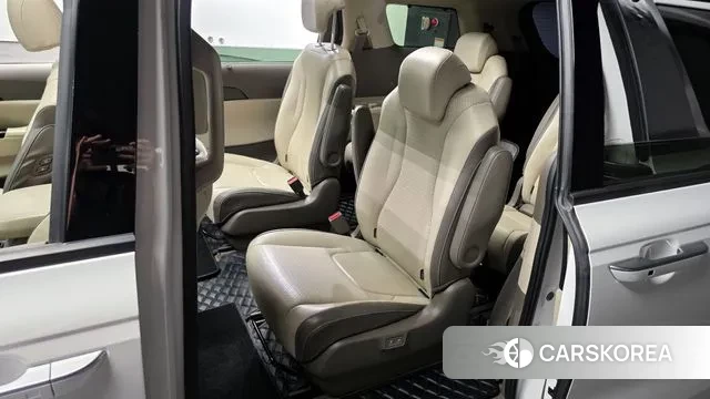 Kia Carnival 4th generation 2020 Белый из Кореи, фото 2