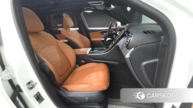 Mercedes-Benz GLC-Class X254 2024 Белый из Кореи, фото 2