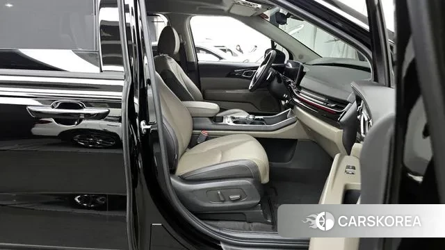 Kia The New Carnival 4th Generation 2024 Черный из Кореи, фото 2